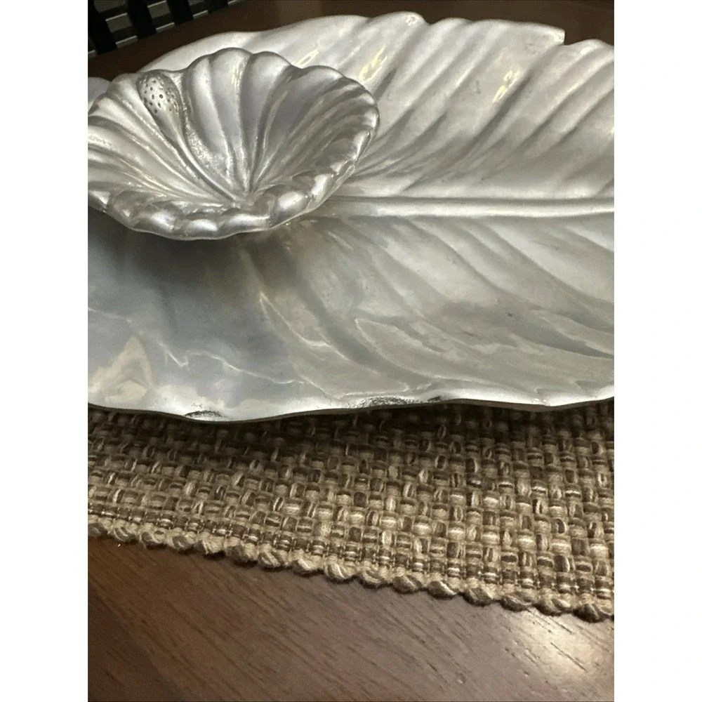 Leaf Shape Serving Tray Chip & Dip‎ Platter Decorative Aluminum Metal 2 Piece